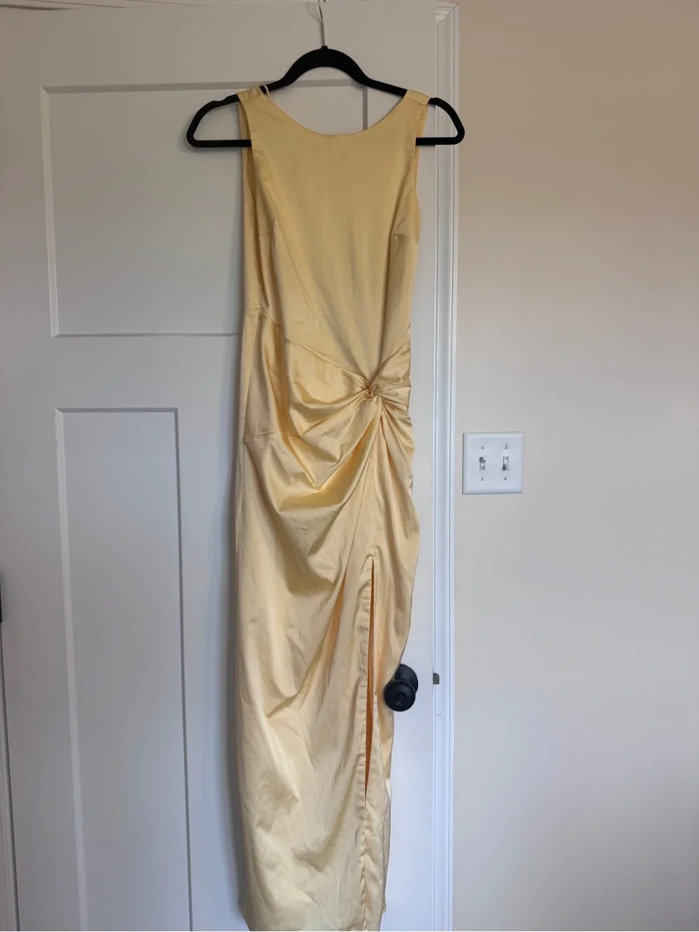 Abercrombie Elegant Butter Yellow Satin Evening Dress